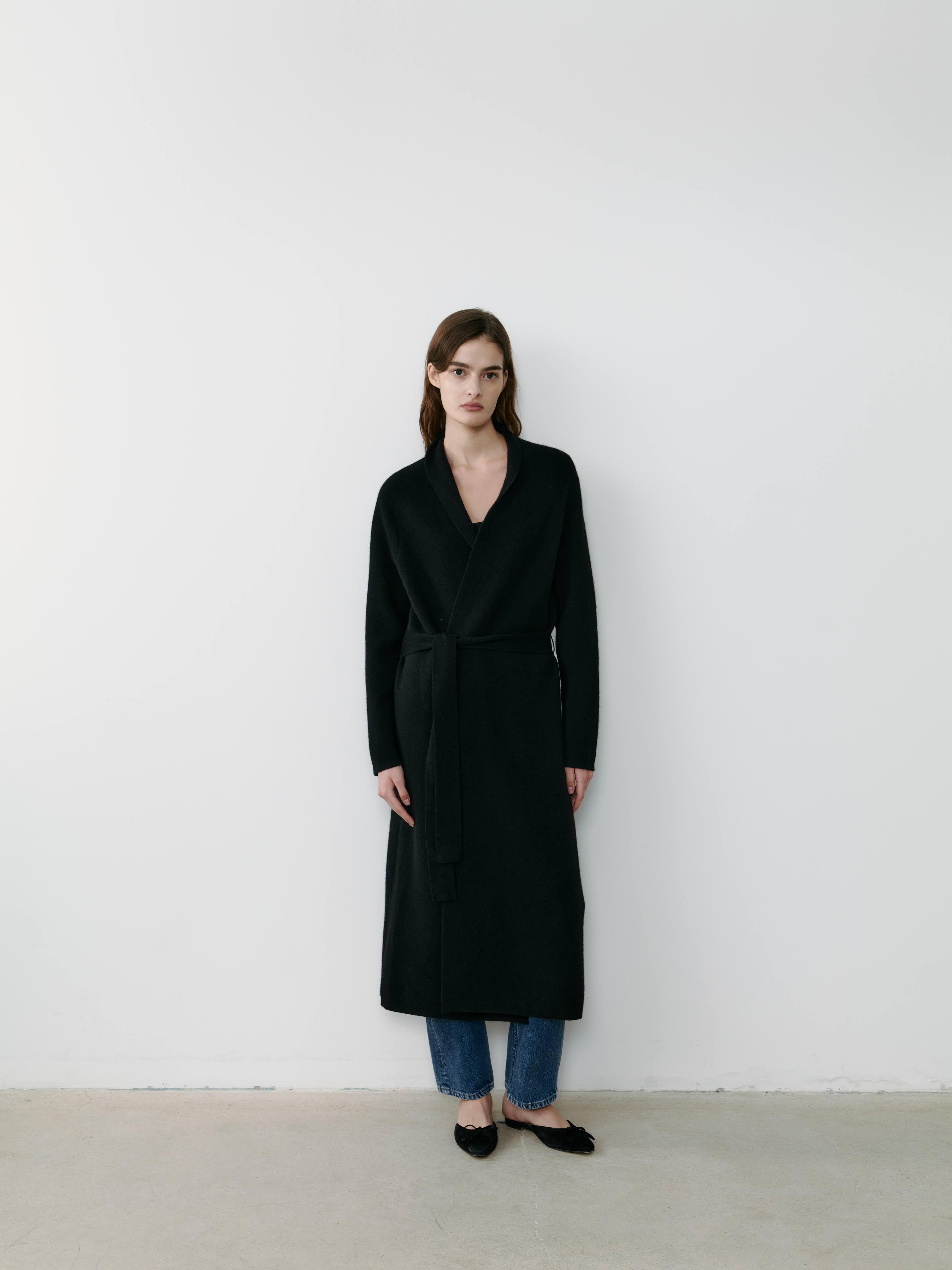 THE LONG CASHMERE CARDIGAN BLACK